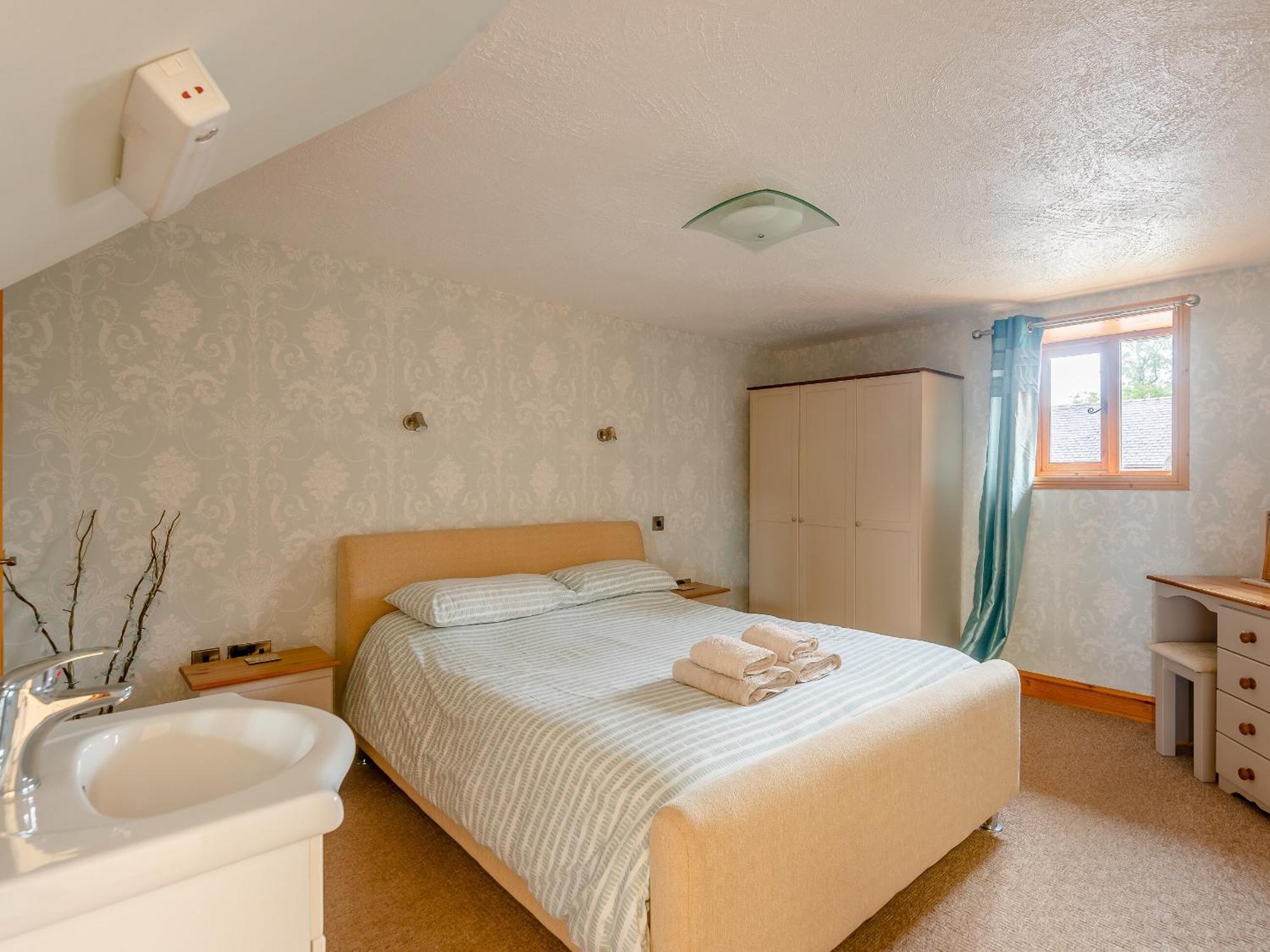 Robins Nest - Uk36208 Villa Llanfihangel-y-Creuddyn Екстериор снимка